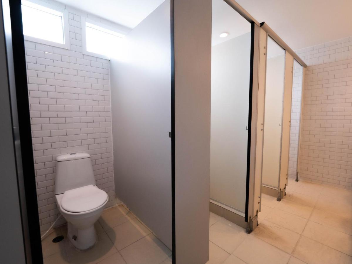 Roomquest Bangkok Sukhumvit 50 Екстер'єр фото